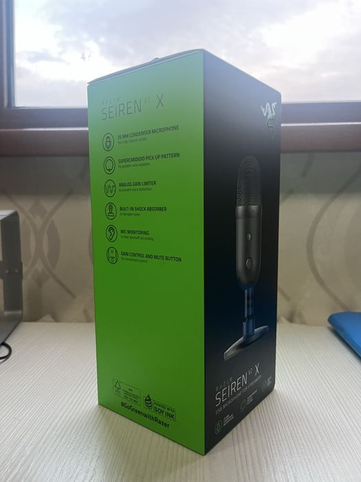 Микрофон Razer sieren v2x USB