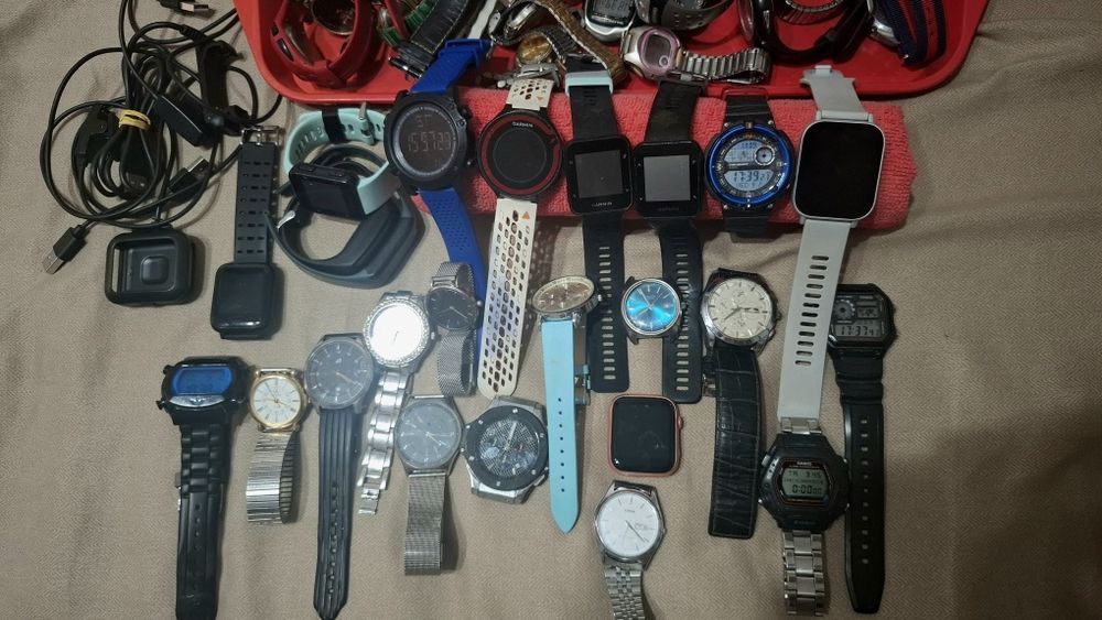 Lot 60+ Ceasuri Garmin, Casio, Q&Q, etc. + Curele/Bratari