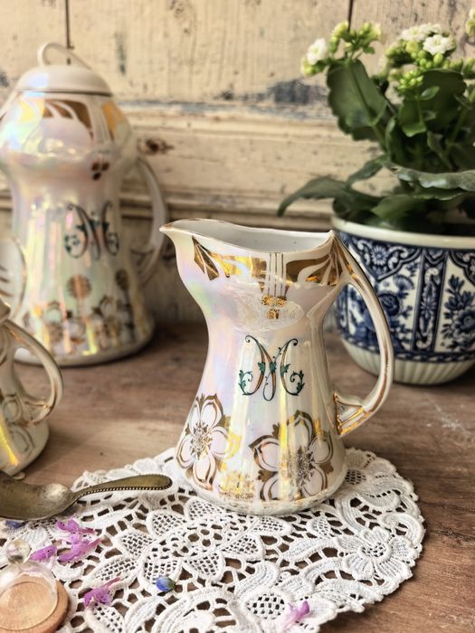 Чайник,захарница и каничка