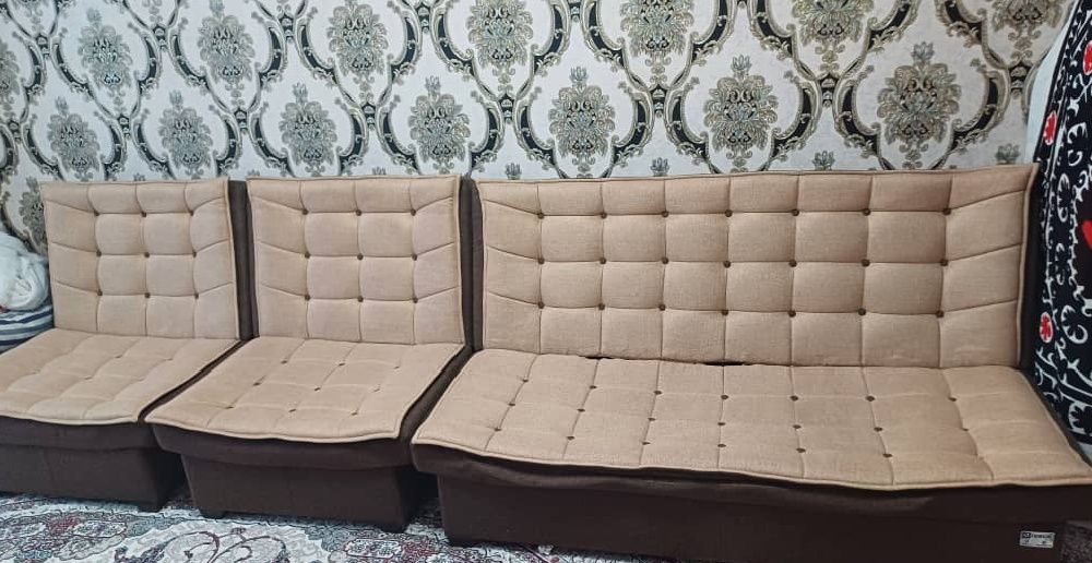 Продажа Диван и кресло.