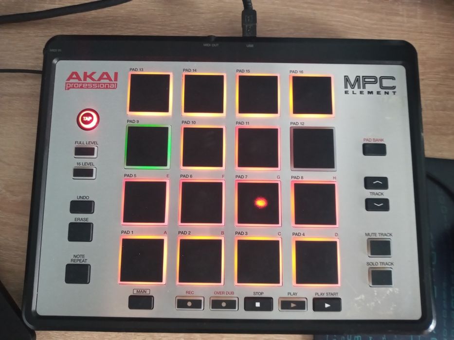 Akai mpc element