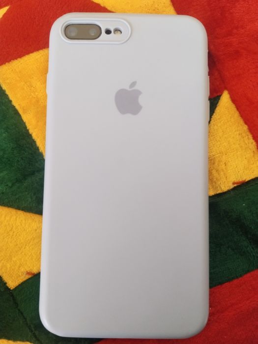 iPhone 8 plus,256 geg,емкост 100