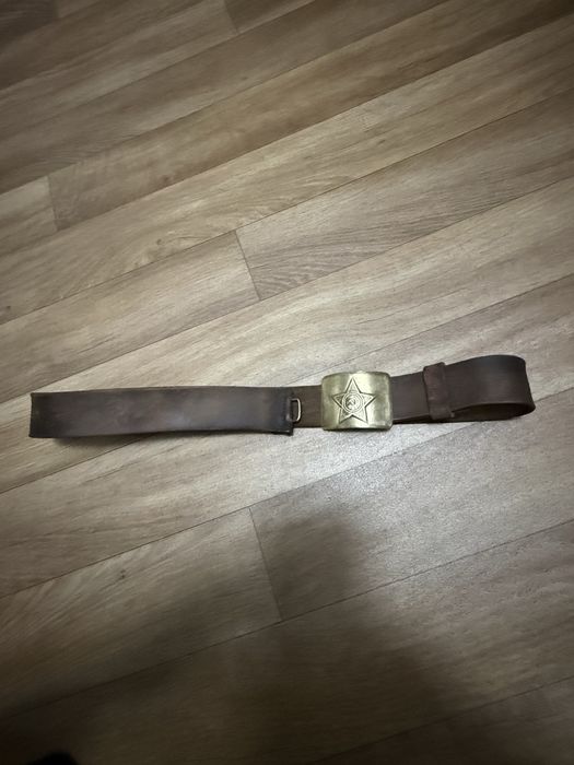 Солдатский  ремень  кожанный