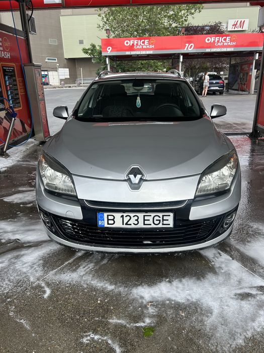 RENAULT Megane 2011