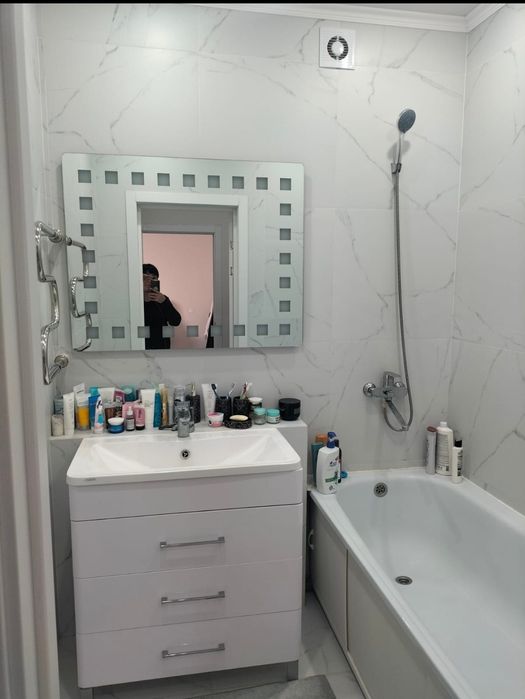 Продам 3 ком ДСР  новостройки торг