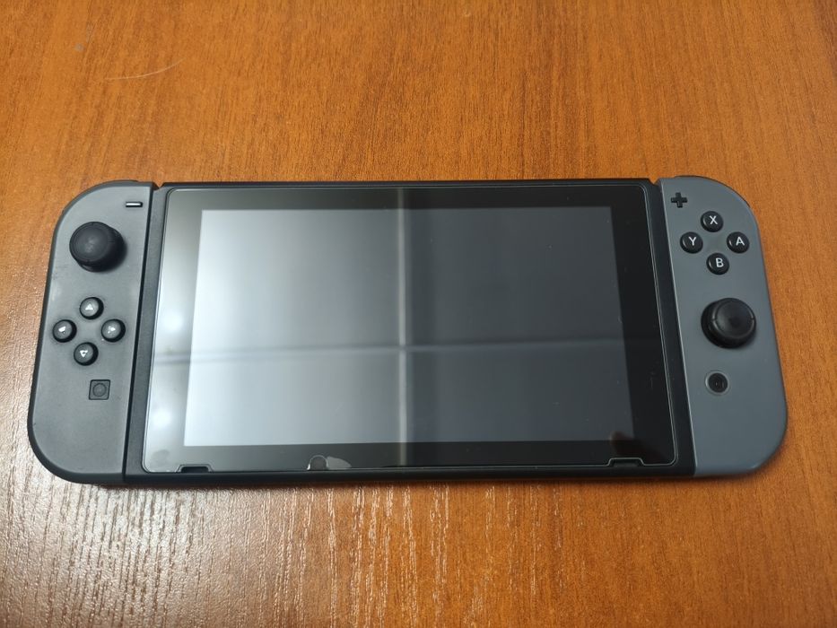 Продам Nintendo Switch