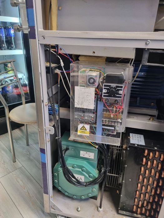 Фрейзер для мягкий мороженое 3 фазний, год выпуска 2025.03