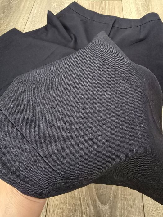 Pantaloni office cu captuseala si fermoar