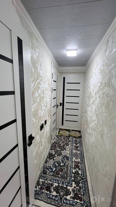 Zarafshon shahar 1xonali uy sotiladi