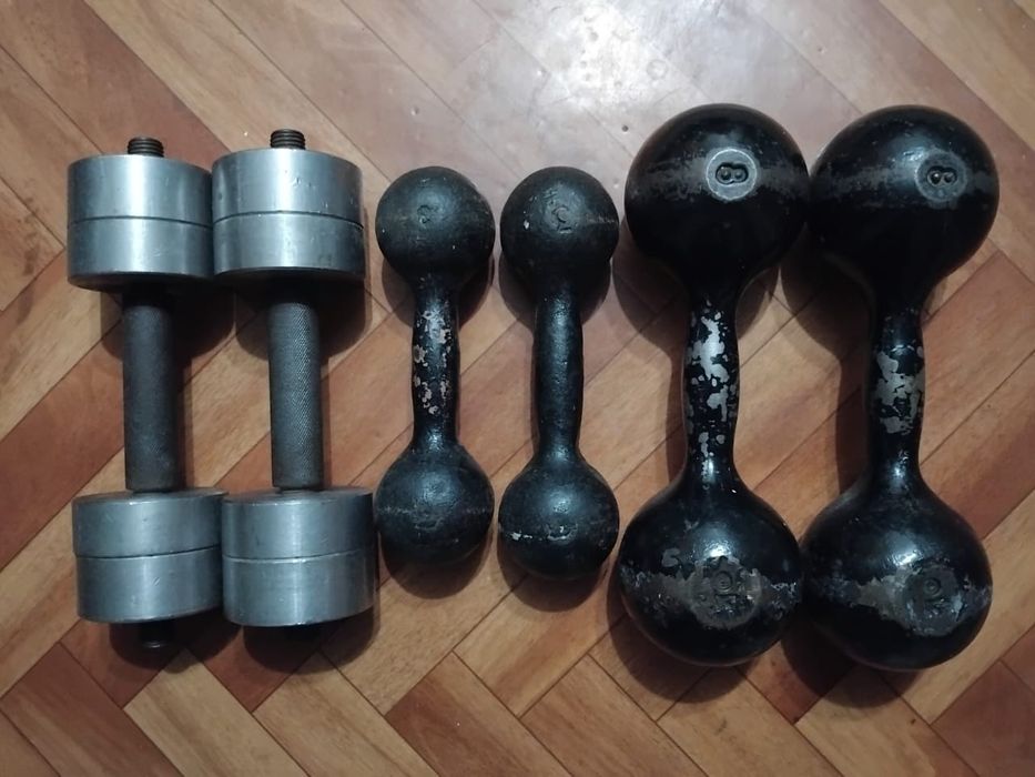 Гантели 5000. Р-н Бурова.