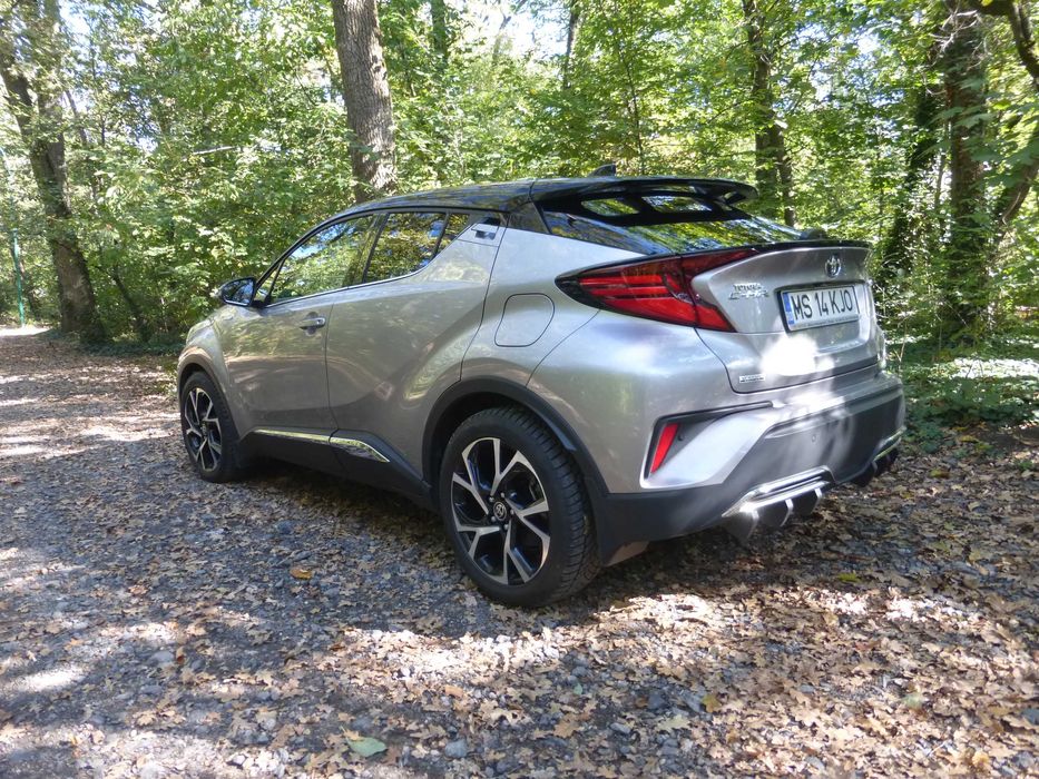 Toyota C-HR 2.0 L Bi-tone Full Led Istoric Garantie 44mii Km