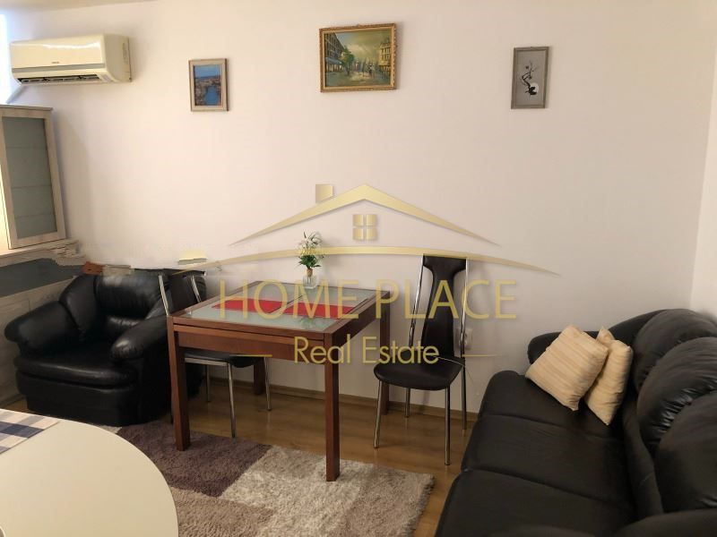 Дава се под наем Двустаен апартамент в Варна, Чайка - 60 кв.м за 561 € - Снимка #2