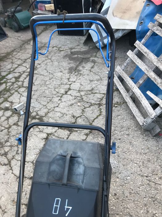 48 : Самоходна моторна косачка M.A C Briggs 5.0 hp