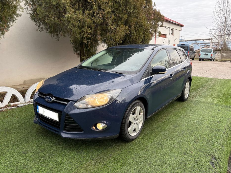 Ford Focus 2012 automat Titanium
