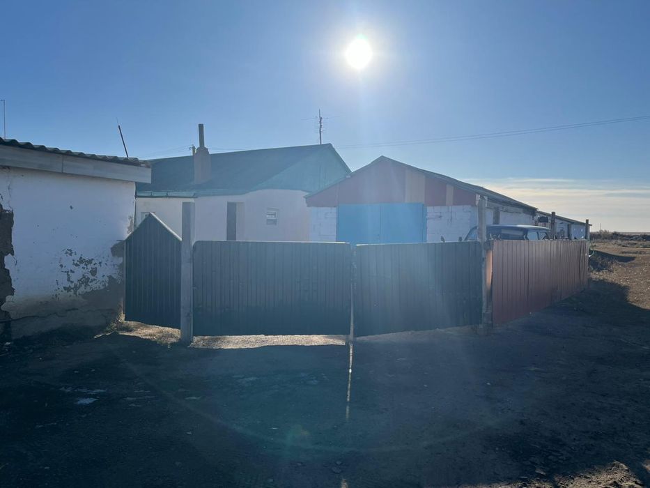 Срочно продам дом с хозяйством