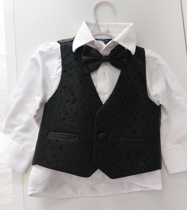 Costum cu pantofi