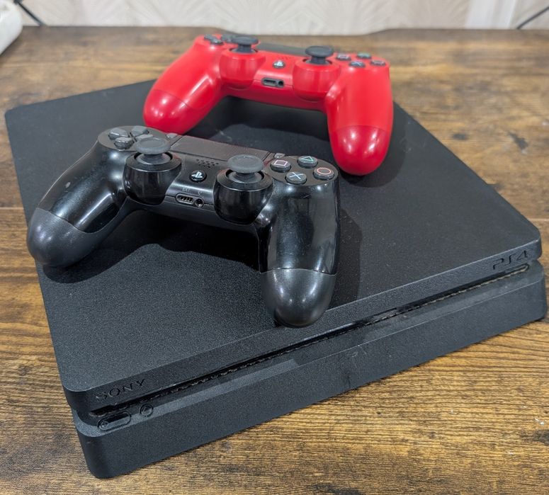 PS4 Slim (ПС4 Слим) + Топ Игры + 2 геймп.