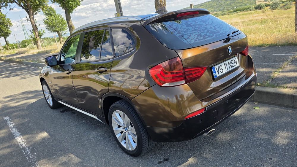 BMW X1 2010 — imagine 2