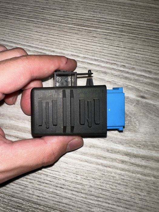 Modul incalzire in scaune VW 5K0959772A