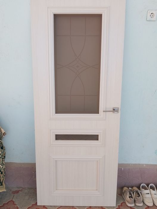 Есіктер сатылады 80 дік 5 штук 60 тық 2 штук