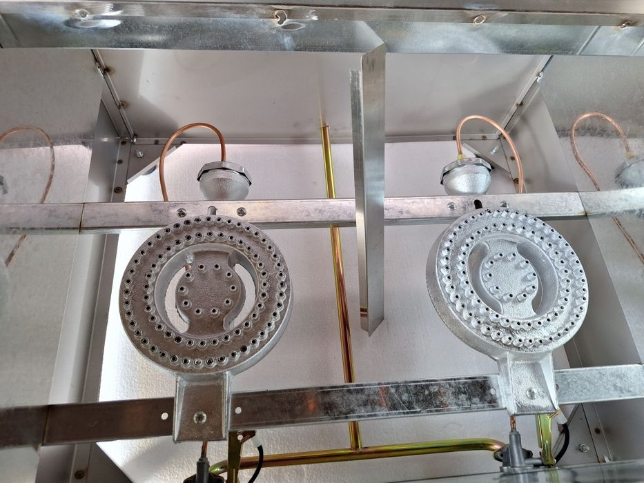 Фритюрник газов професионален  единичен и двоен , дюнер скара котлон