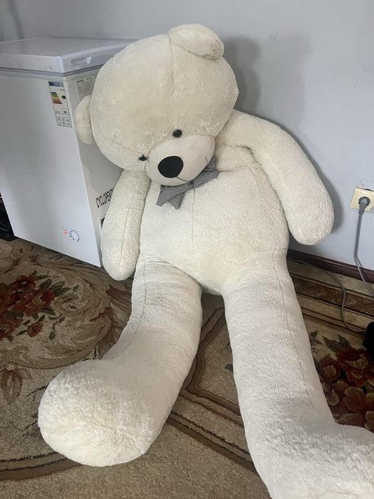 Мишка двухметровая