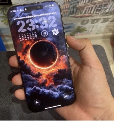 Продам Iphone 16 pro Max