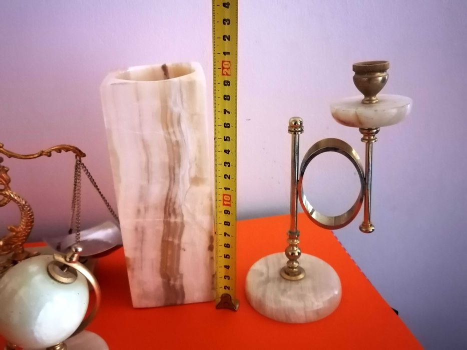 Уникално Красив Колекционерски Комплект От Оникс И Позлата