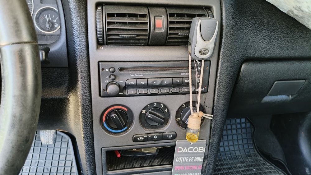 OPEL Astra 2005 — imagine 3