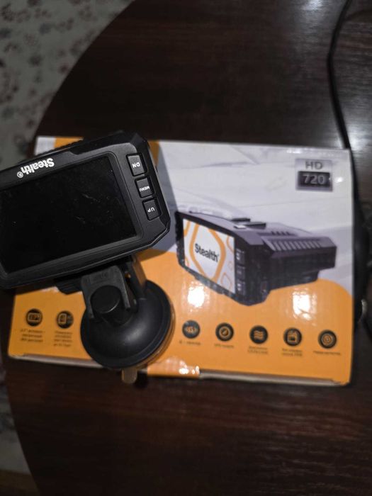 Продам видио регистратор для авто.