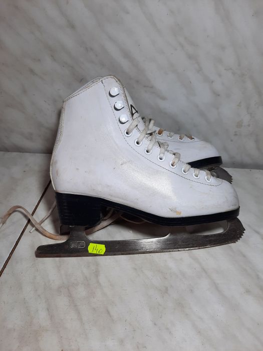 Patine gheata 140 patinaj artistic American piele marime 34 (21  cm)