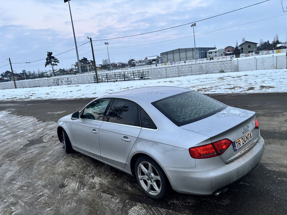 Vand Audi A4 B8 2.0 143 Cai