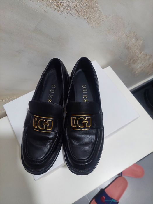 Дамски обувки лоуфъри Guess Гес 39 номер