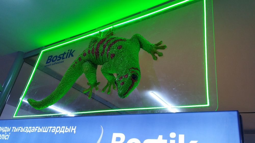 Вывеска наружная реклама