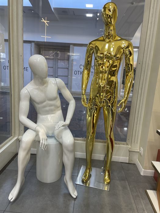 Продам мужкой маникен