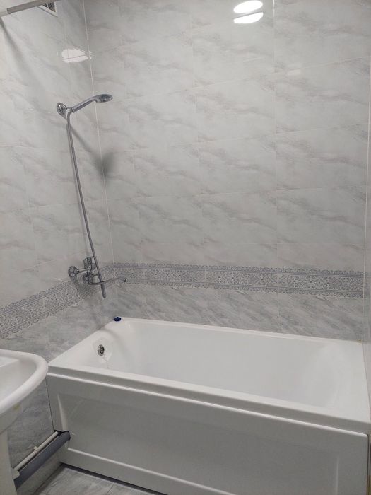 Продаётся своя двухкомнатная квартира