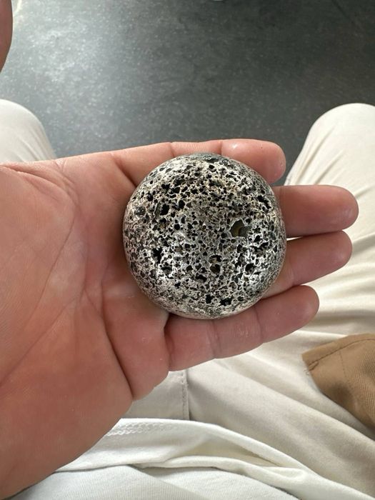 Yombi, tanga qadimgi