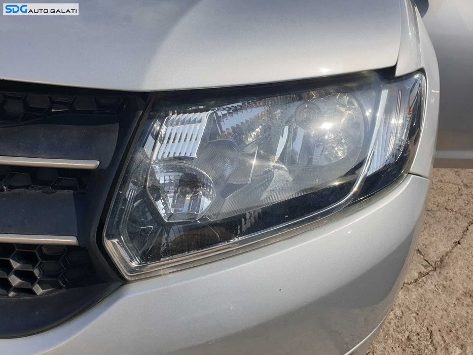 Far Stanga Halogen Dacia Logan 2 2012 - 2016 Cod 260604111R [C4590]
