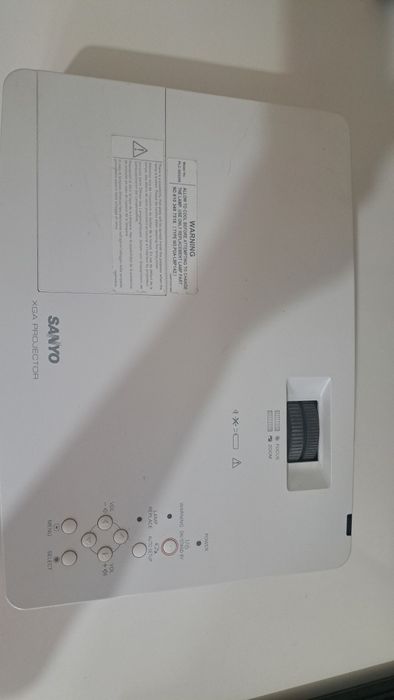 Проектор SANYO проектор