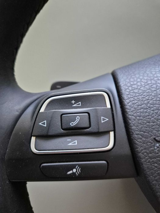 VW DSG мултифункционален волан с пера – Golf 5/6, Passat B6/B7, CC, Caddy, Touran