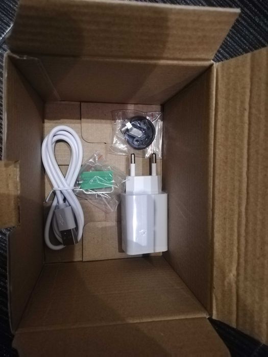 Чисто нова камера за домашно видеонаблюдение