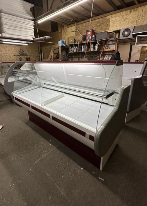 Витринные холодильники