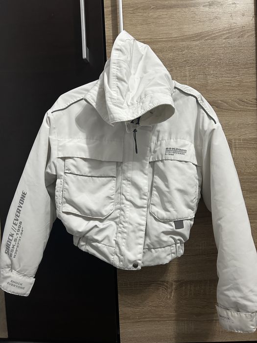 Geaca scurta Bershka