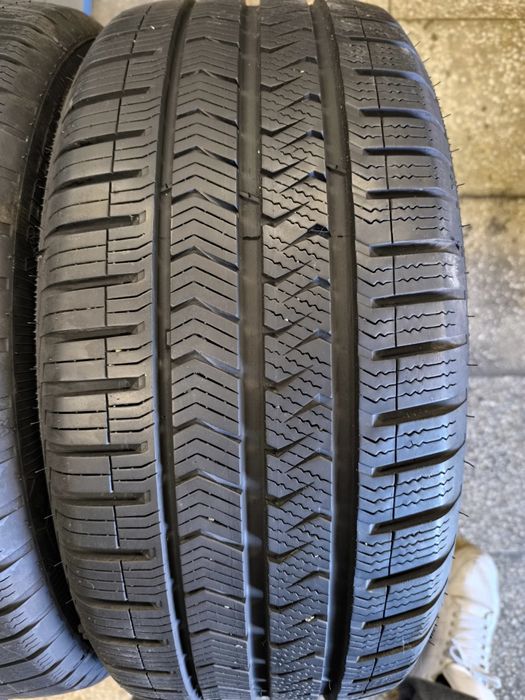 215 45 17 Vredenstein Quatrac 5 Всесезонни 2бр.