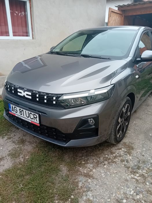 Vând dacia logan  journey facelift.1.0 tce 100cp BENZINĂ. Unic proprietar  ,  2026,   .Garanție 3 ani de fabrică