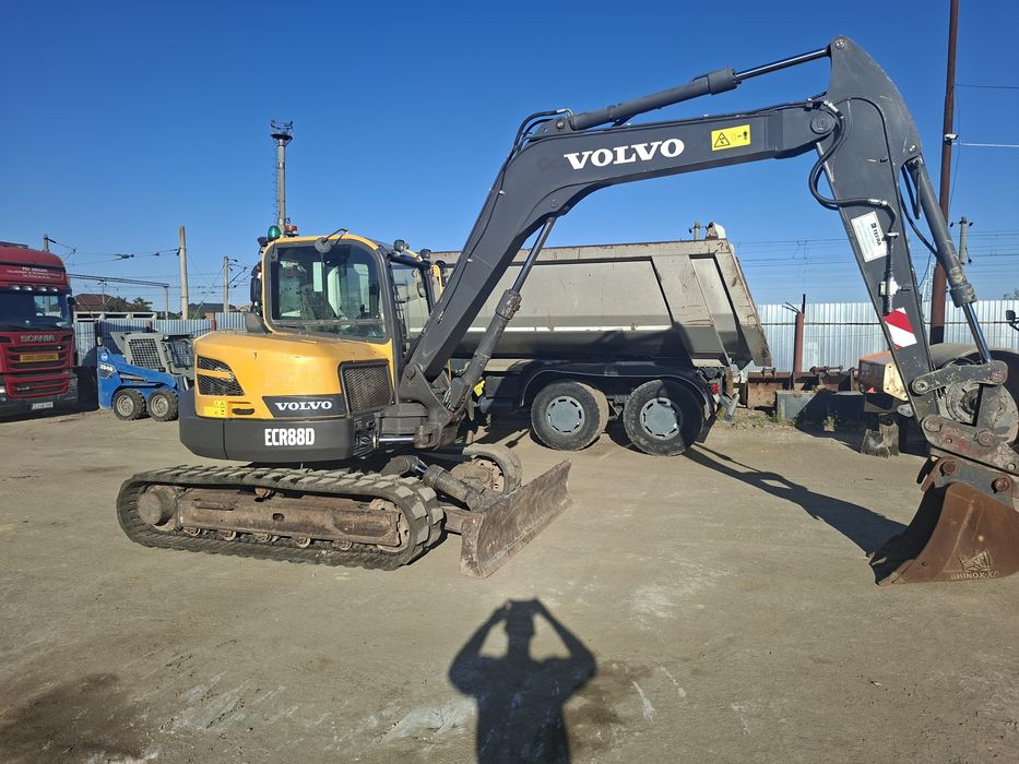 Vand excavator volvo EC 88D