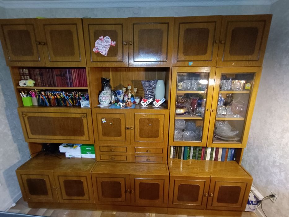 Срочно продаётся шкаф