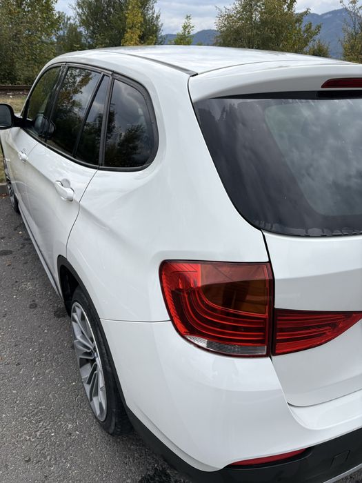 BMW X1 2010 — imagine 3