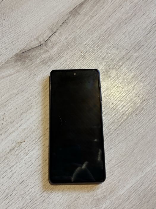 Samsung Galaxy A72 - 128GB / 6GB RAM - Отлично състояние