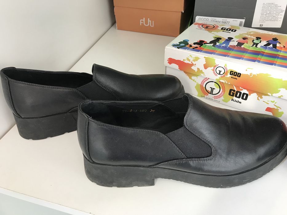 Продам кожаные ботинки